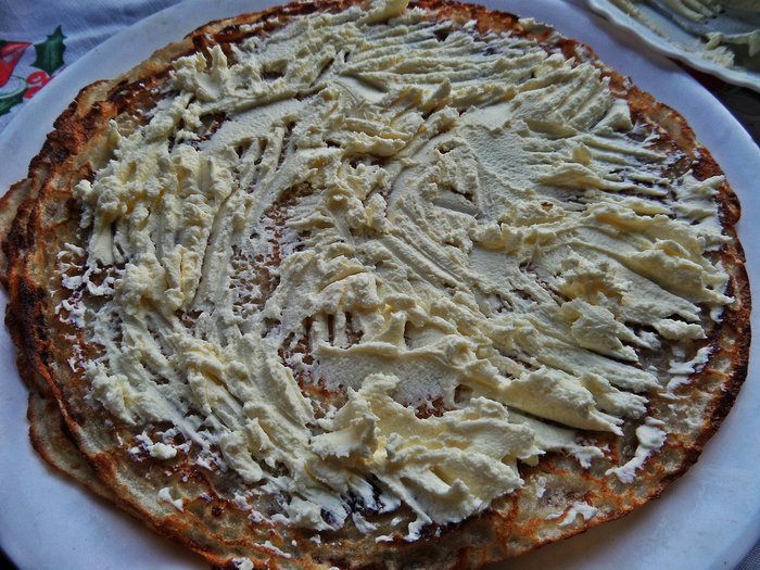 Блинчики с курицей и маскарпоне