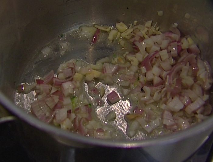 Суп из брокколи с грибами
