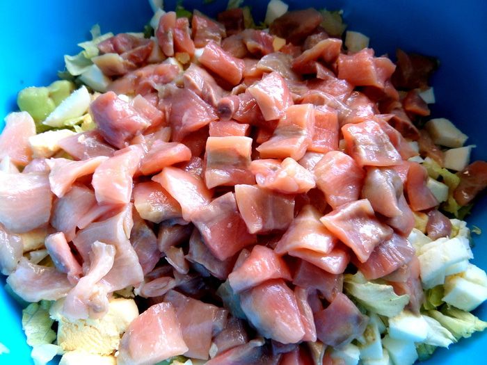 Cалат с красной рыбкой