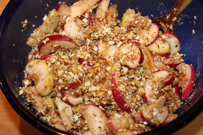 Яблочная пахлава с лавандовым сиропом