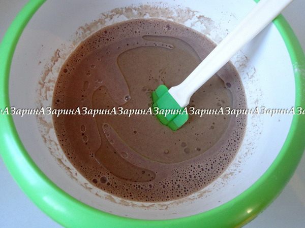 Черемуховый блинный торт с вишневым соусом 