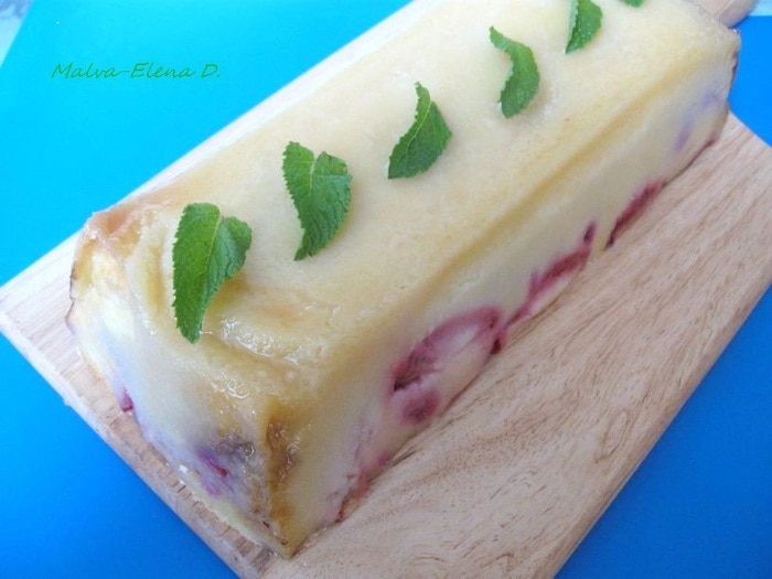 Флоньярд со сливами