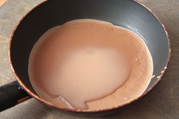 Муссовый торт с шоколадными блинами