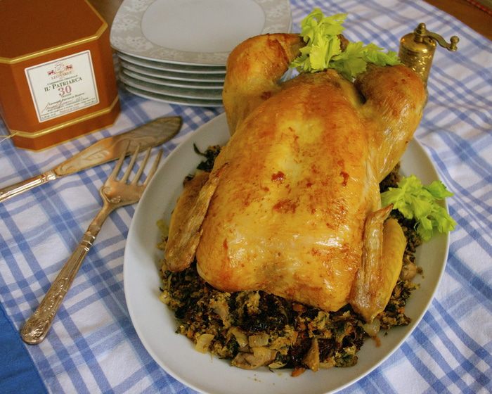 Жаркое из фаршированной курицы