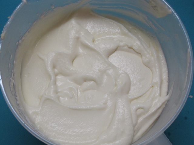 Торт сметанный