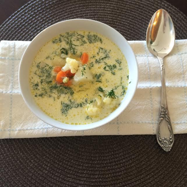 Легкий суп из цветной капусты