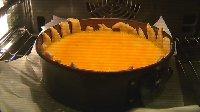 Сладкий пирог с тыквой и кленовым сиропом