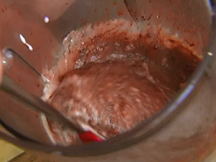 Шоколадный десерт с черносливом 