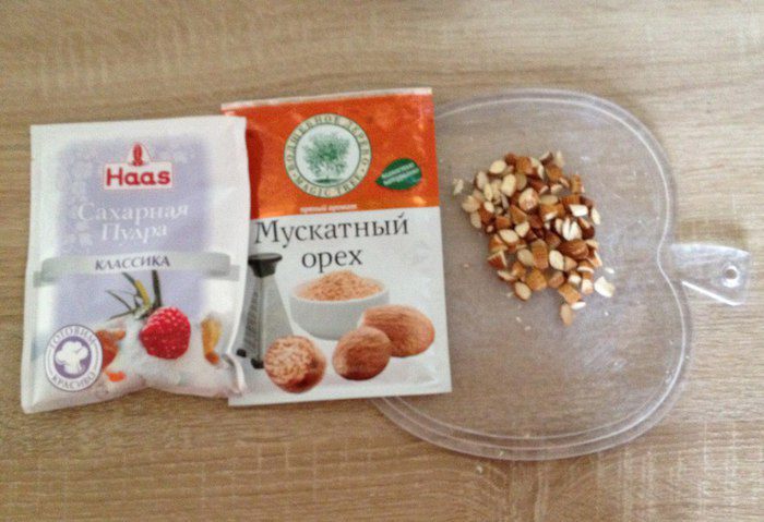 Клубничный лукум и медовые лепестки роз