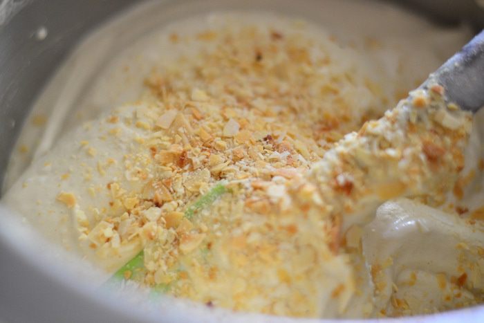 Медовый торт с малиновым мармеладом