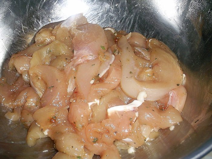 Комбинированный террин с маринованной курочкой и фисташками