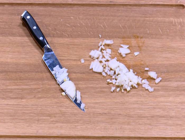 Мясная кесадилья с сыром и помидорами черри 