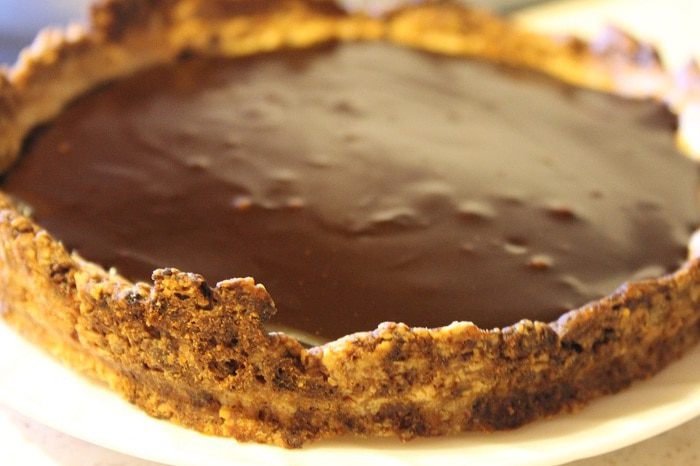 Песочный пирог с шоколадом