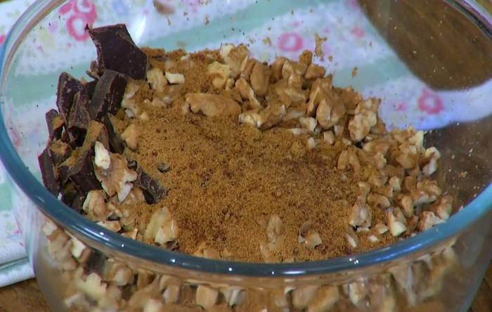 Шоколадная бабка с корицей 