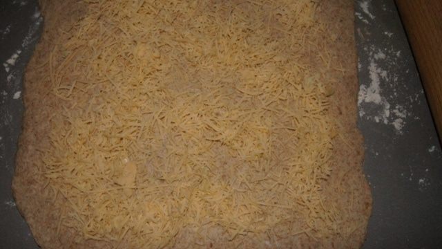 Батон цельнозерновой с сыром