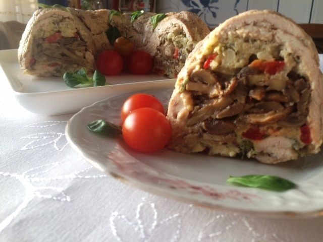 Закусочный куриный кекс с шампиньонами
