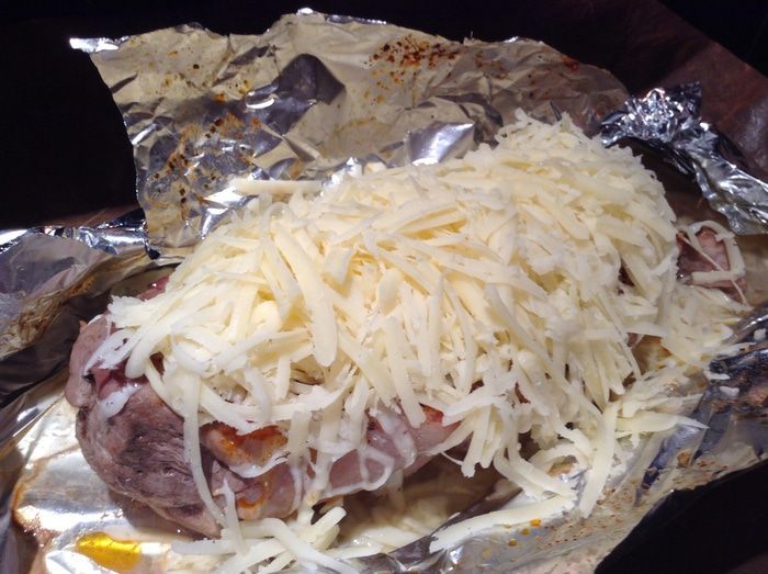 Вырезка под сыром