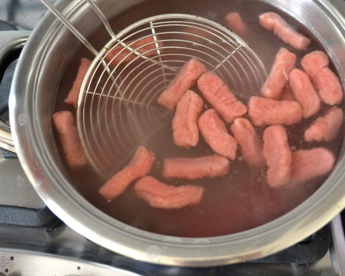 Итальянские ньокки со свеклой