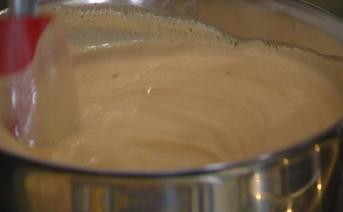 Шоколадные сэндвичи с фисташковым мороженым