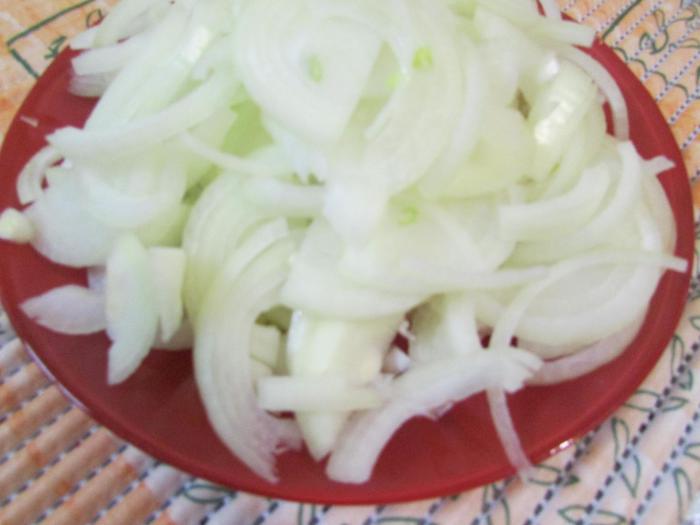 Куриные желудки с овощами