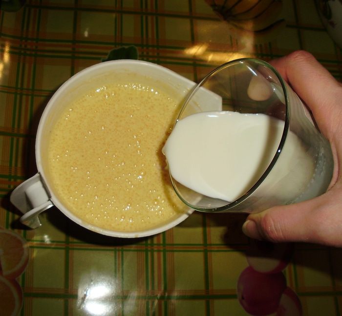 Шоколадный торт с черносливом