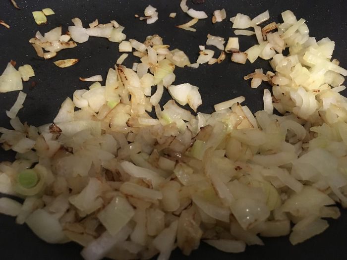 Тилапия с шафраном под овощами-микс