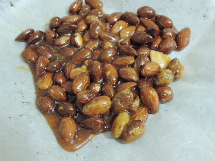 Клюквенный торт-мусс с миндальным пралине &amp;quot;Праздничный&amp;quot;