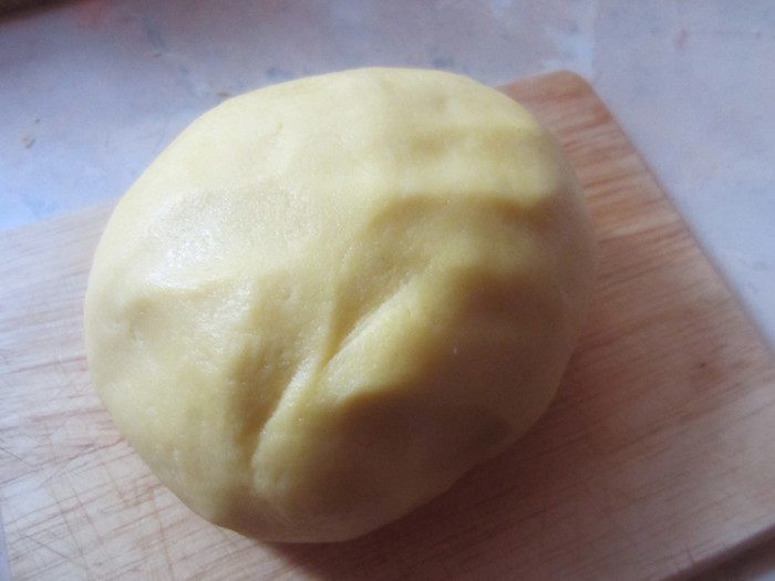 Летний яблочно-персиковый пирог