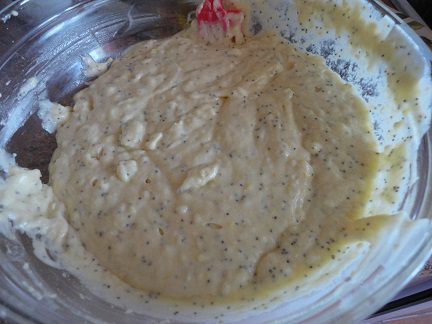 Лимонный кекс с маком