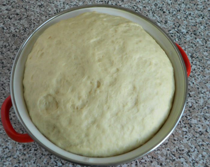 Кулич плетеный