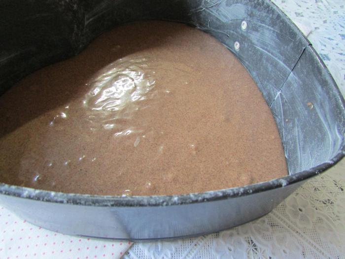 Черёмуховый пирог с шоколадной начинкой