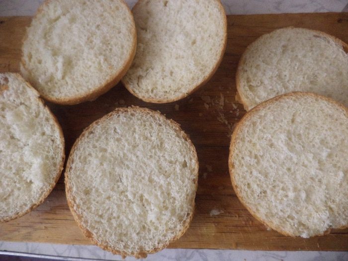 Тосты с творожно-лососевой начинкой