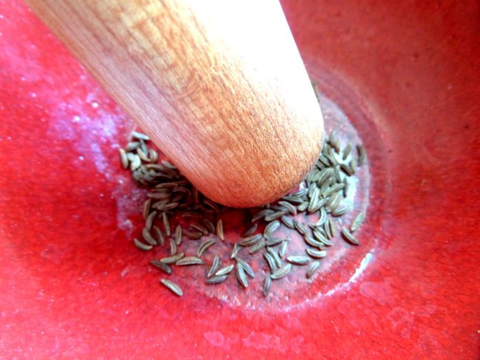 Маринованные роллы из молодых кабачков