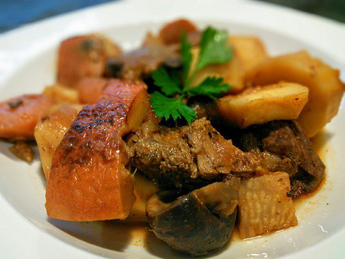 Жаркое с овощами и тыквой 
