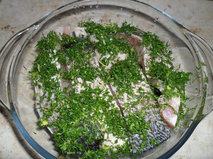 Рыба на подушке из фенхеля