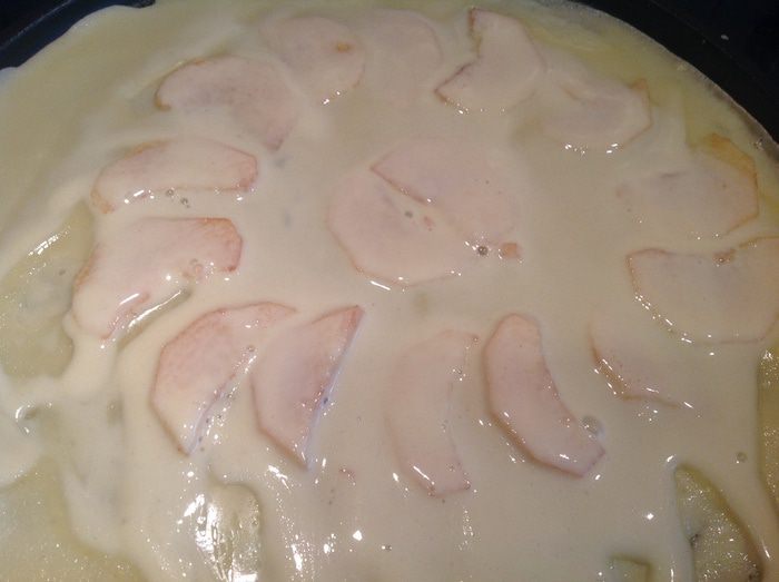 Блины с припеком с форелью и с яблоком