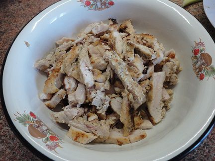 Жюльен из курицы с маслинами