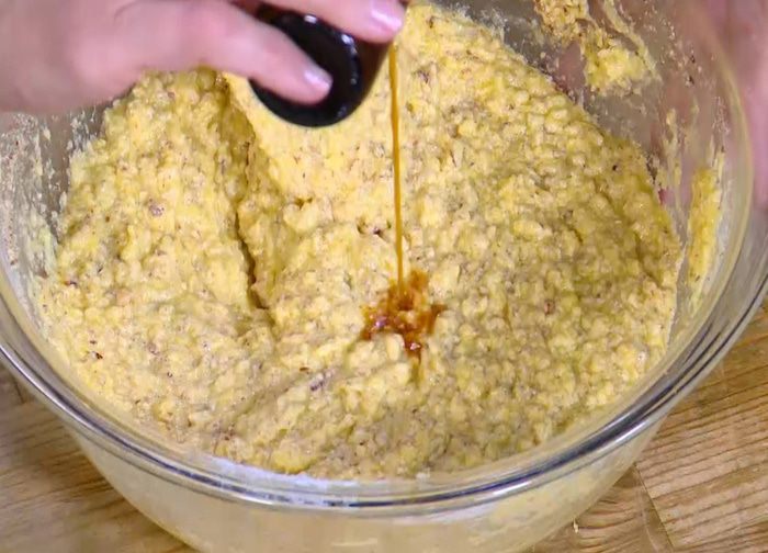 Миндальный пирог на поленте и рисовой муке 
