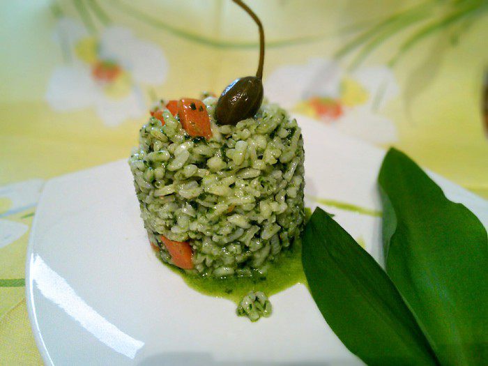 Ризотто с соусом из черемши 