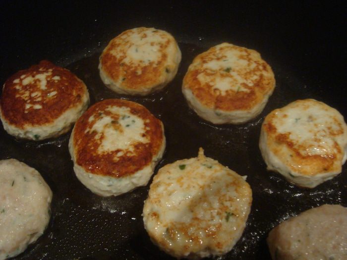 Куриные котлеты с творогом