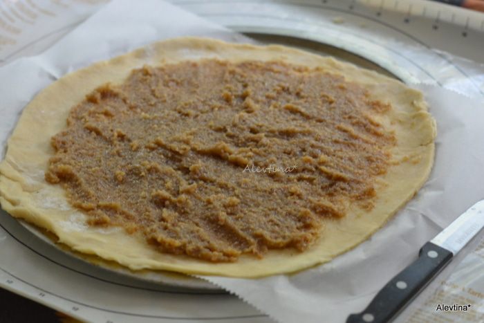 Яблочная ореховая галета