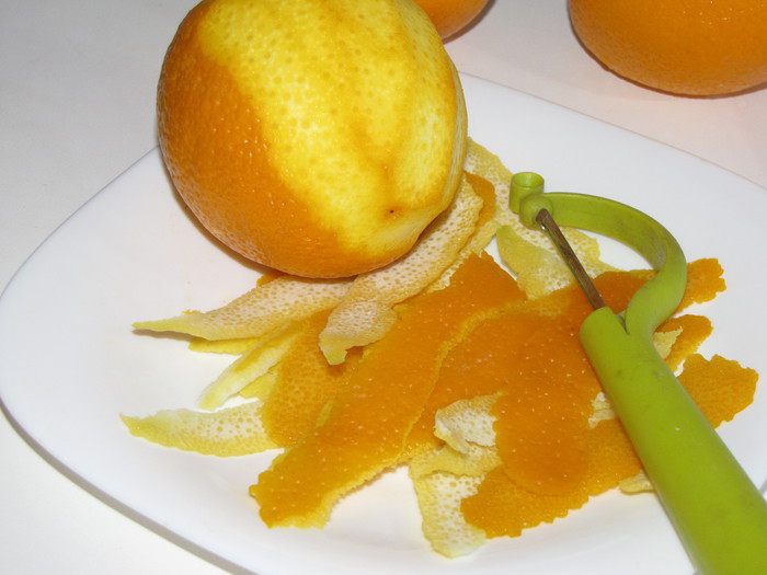 ореховый пирог с апельсиновым конфи