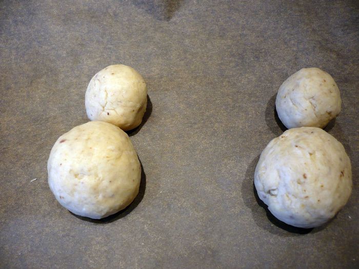 Пасхальные зайцы «В темно-синем лесу...»