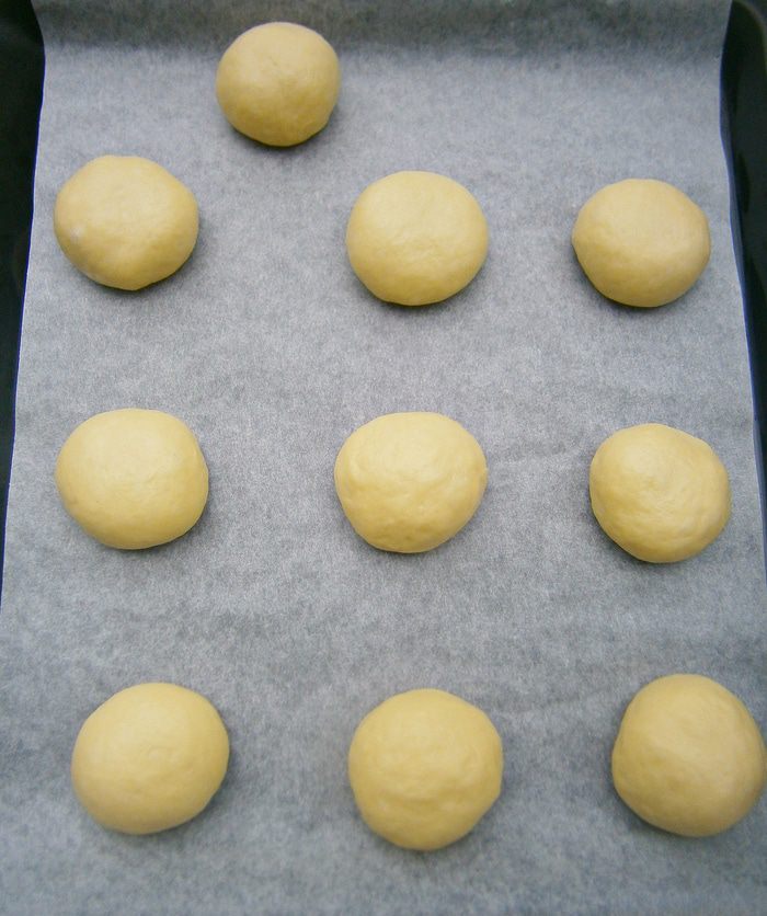 Булочки с кофейной корочкой (Coffee buns)