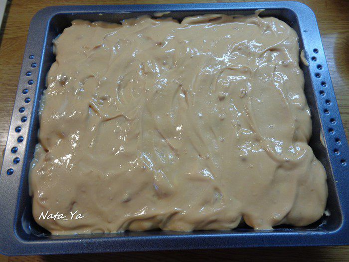 Запеченные блинчики с яблоками и сгущенкой
