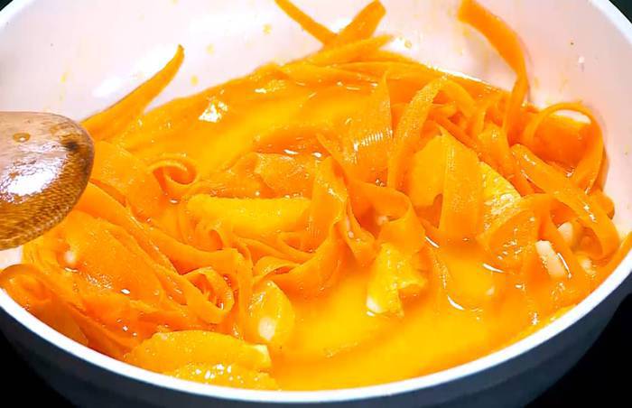 Марокканский салат из кускуса, апельсина и моркови 