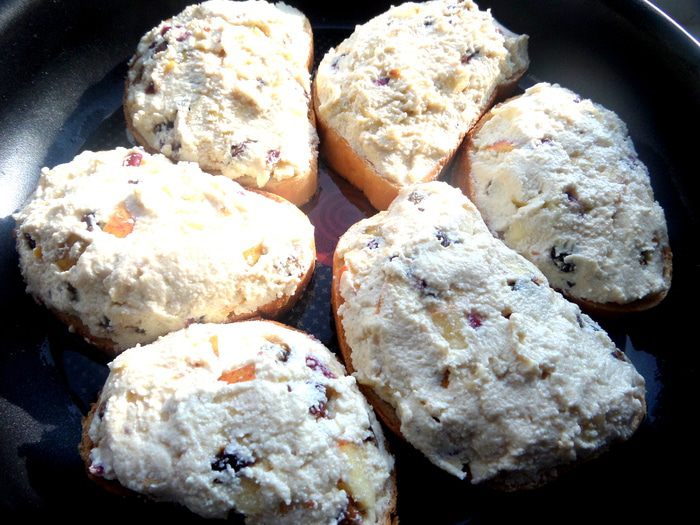 Горячие творожные гренки