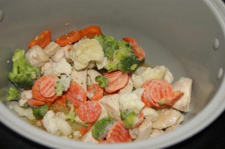 Бланкет из курицы с овощами в мультиварке