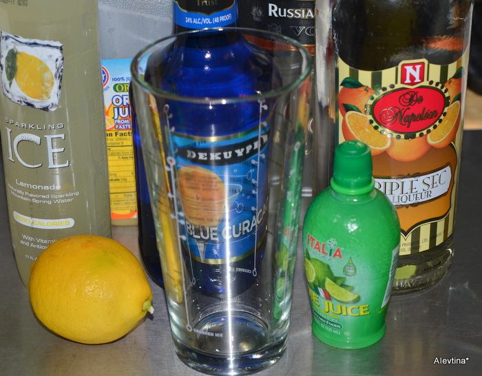 Коктейль &amp;quot;Голубая лагуна&amp;quot;