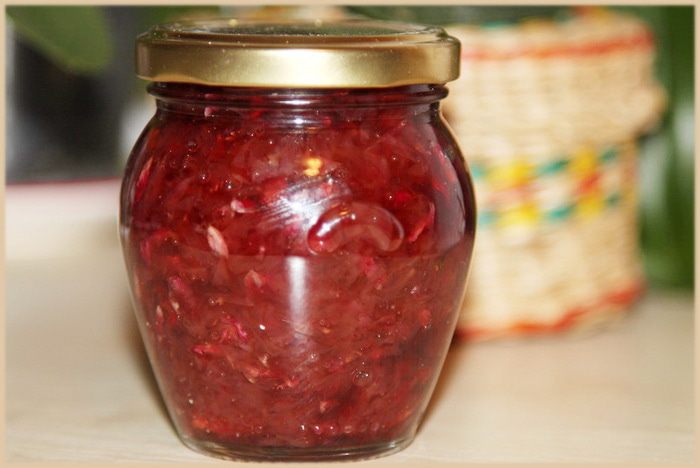 Варенье из лепестков чайной розы